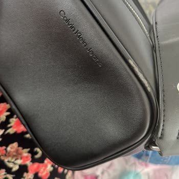 Calvin Klein Mağazası Soyulan Çanta