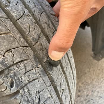 İzkar Otomotiv Aracın Lastik Problemi