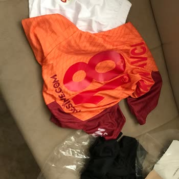 Sampiyon_forma_ (Instagram) Müşteri Memnuniyetsizliği