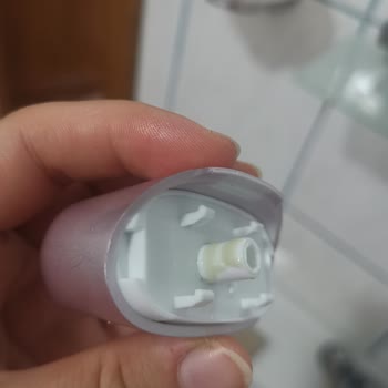 Arzum Valente Epilasyon Aleti Yağ Akıtıyor