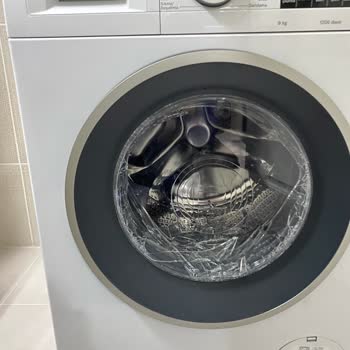 Bosch Çamaşır Makinemin Durduk Yere Camı Patladı