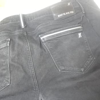 Mavi Pantolonların Kısa Sürede Yırtılması