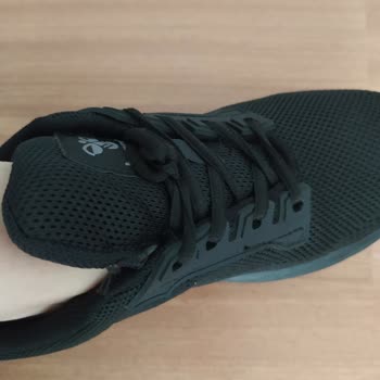 Hummel Sorunlu Ayakkabı Satıldı Giyinince Fark Ettim