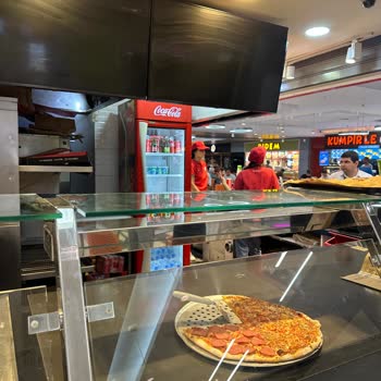Sbarro Personel İlgisiz Ve Sipariş Reddi