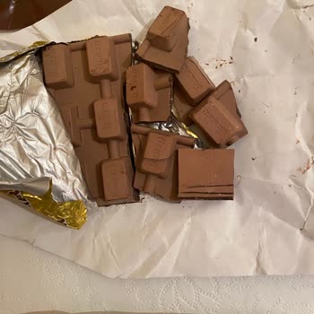 Ülker Çikolata Renk Bozukluğu