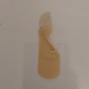 Gratis Yarabandı Defolu Yıpranmış