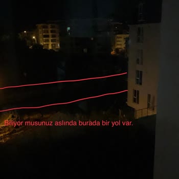Atakum Belediyesi Sokak Karanlık, Yollar Bileğe Kadar Çamur