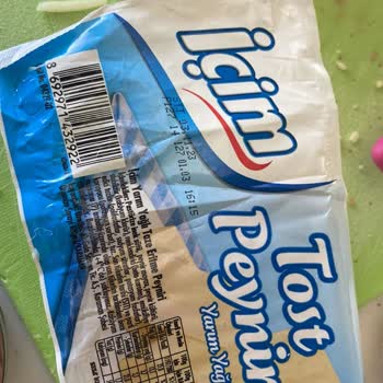 İçim Tost Peynirinden Böcek Çıkması