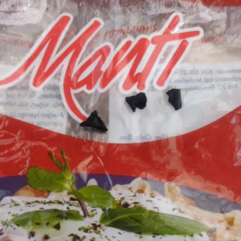 BİM'den Aldığım Kurutulmuş Mantıdan Plastik Parçası Çıktı