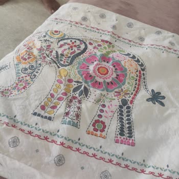 Karaca Home Nevresim Takımı Rengi Soldu