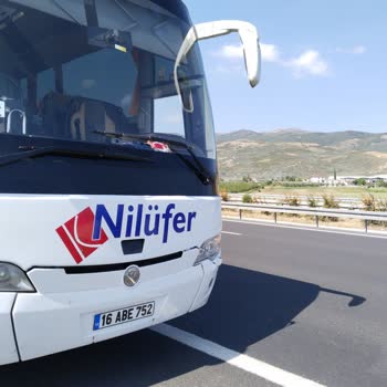 Nilüfer Turizm Araç Arızasında Yolcu Mağduriyeti