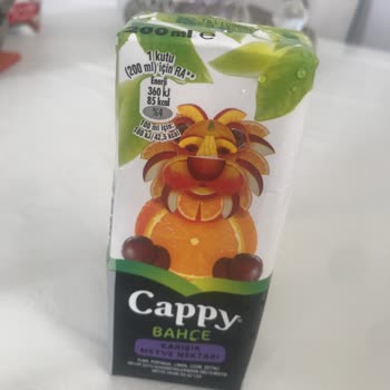 Cappy Meyve Suyu İçinden Tuhaf Bir Madde Çıktı