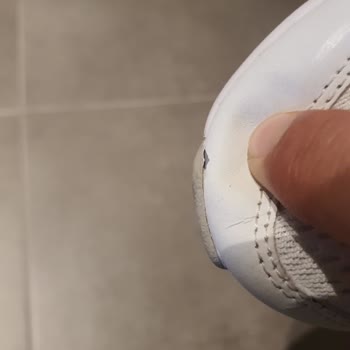 Skechers Müşterisi İle Dalga Geçiyor