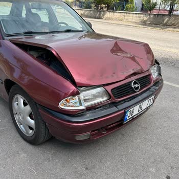 Yenimahalle Belediyesi Aracının Dikkatsizliği Ve İhmalkarsızlığı
