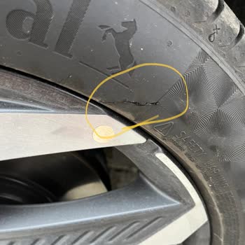 Continental 2500 Km De Kusuru Kabul Edilmeyen Lastik