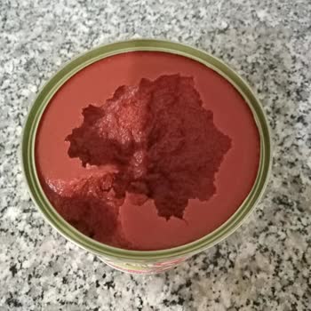 BİM Salçanın Yarısı Yok