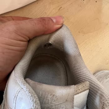 Sneaks Up Nike Ayakkabı 3 Ay Olmadan Deforme