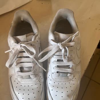 Sneaks Up Nike Ayakkabı 3 Ay Olmadan Deforme