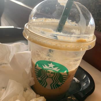 Starbucks Coffee Watergarden Su Gibi Kahve