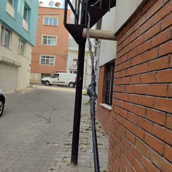 Türk Telekom Evimi İşgal Ediyor