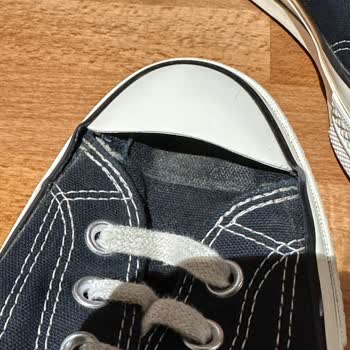 SuperStep Hatalı Converse Marka Ayakkabıyı Değiştirmeyi Kabul Etmiyor!