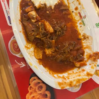 Torium AVM Bereket Döner İnsanların Kandırılması Ve Kullanılması