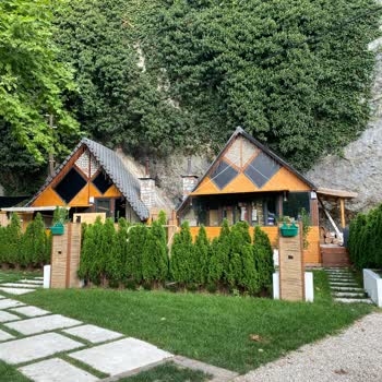 Aris Bungalov Kaya Evinin Rutubetli Olması