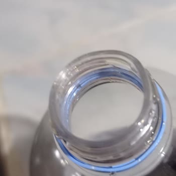 Pepsi Kola Pet Şişenin Ağız Kısmı Yamuk Hatalı