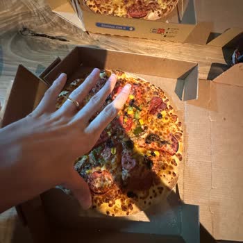Domino's Pizza Yanlış Ürün Yetersiz Açıklama