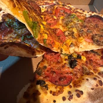 Domino's Pizza Yanlış Ürün Yetersiz Açıklama
