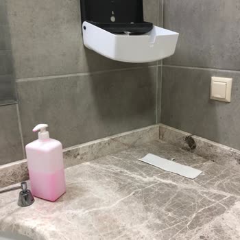 Gölbaşı Şehit Ahmet Özsoy Devlet Hastanesi Hastane Çalışanlarının Takibe Alınmasını İstiyorum