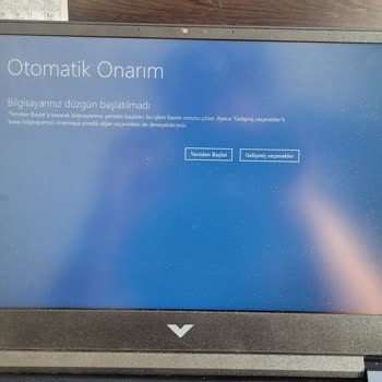 HP Victus 13500H RTX 4050 Mavi Ekran Harası