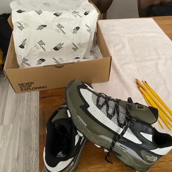 Pazarama Orijinalliği Şüpheli Ayakkabı Gönderdi