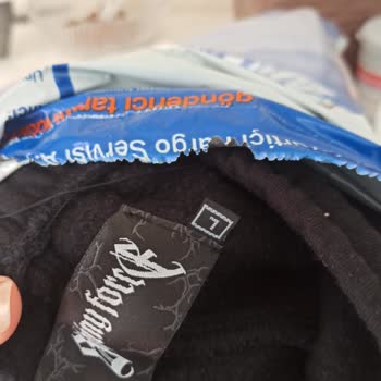 Shiny Force Yanlış Teslim Sipariş Verdiğim Ürünün Gelmesini Talep Ediyorum