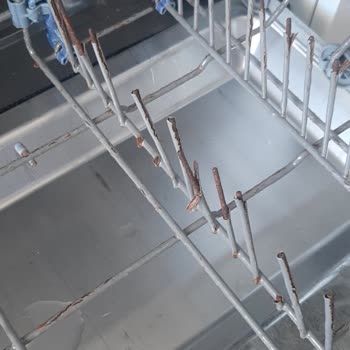 Teka Bulaşık Makinesi Sepetleri Paslandı