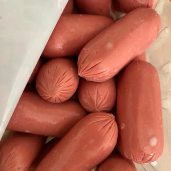 BİM Küflü Tombik Sosis