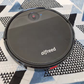 Reeder Robot Süpürge Hazne Takılı İken Takılı Değil Uyarısı Vermesi