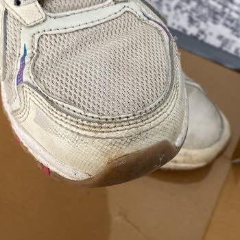 Skechers'ın Kusurlu Ayakkabısı