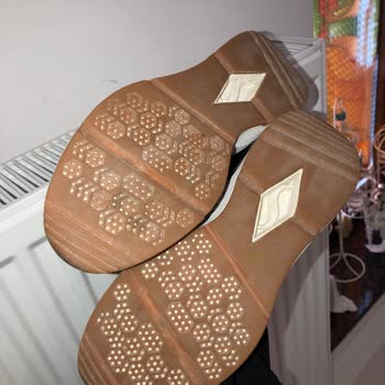 Skechers Ayakkabının 3 Kere Firmaya Gönderilmesi.