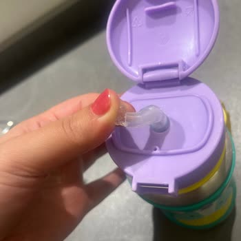 Skip Hop Skiphop Suluk Kapak Tuşu Kırıldı.