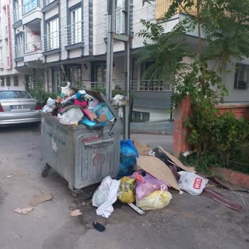Etimesgut Belediyesi Çöp Arabası Gelmiyor