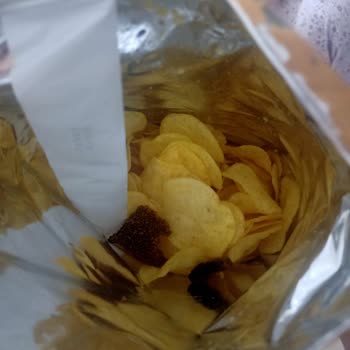 Lays Paketten Çıkan Garip Madde!