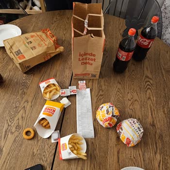 Burger King İncek Her Zamanki Gibi Eksik Ürün Yolladı