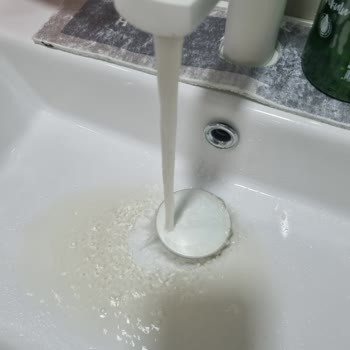 İBB - İstanbul Büyükşehir Belediyesi Su Kesintisi Ve Rengi