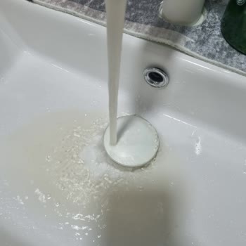 İBB - İstanbul Büyükşehir Belediyesi Su Kesintisi Ve Rengi