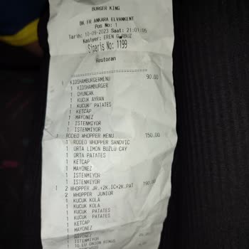 Burger King Personel Saygısızlığı Ve Ürün Memnuniyetsizliği