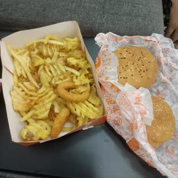 Popeyes Ürünlerin Eksik Ve Bayat Gönderilmesi