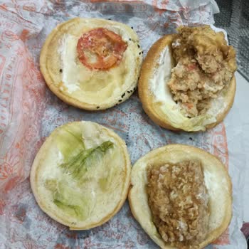 Popeyes Ürünlerin Eksik Ve Bayat Gönderilmesi