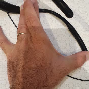 Samsung Kulaklığın Plastik Parçaları Kırılıyor.