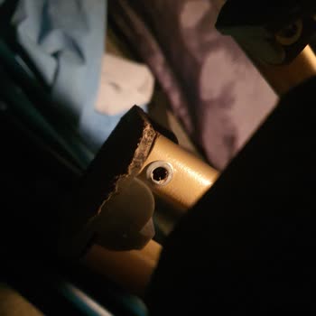 Decathlon Kamp Sandalyesi Kırıldı